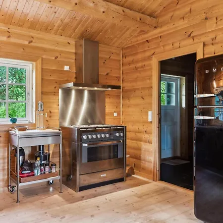 Σπίτι διακοπών Stunning In With 2 Bedrooms And Wifi *