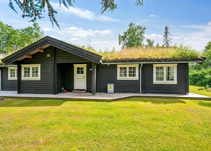 Σπίτι διακοπών Stunning In With 2 Bedrooms And Wifi Glesborg